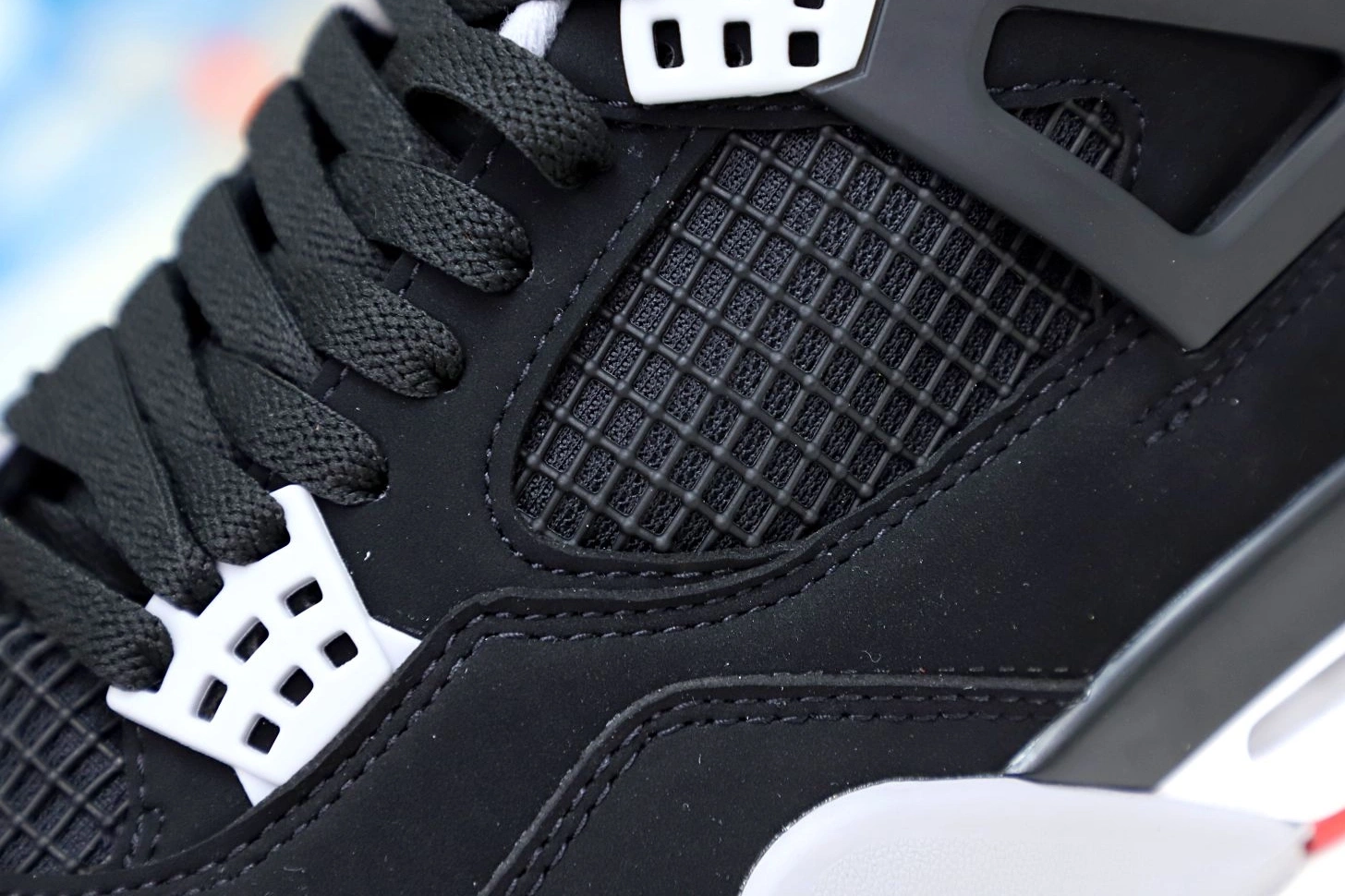 4 OG 'BRED' JORDAN RETRO 2019 AIR 0923